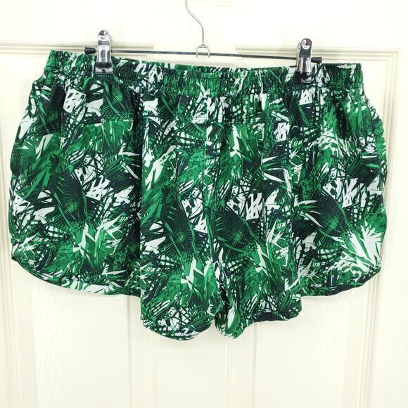 Athleta Tropic Stellar Short Pull On L Palm Tree Print Green/White - Picture 3 of 13